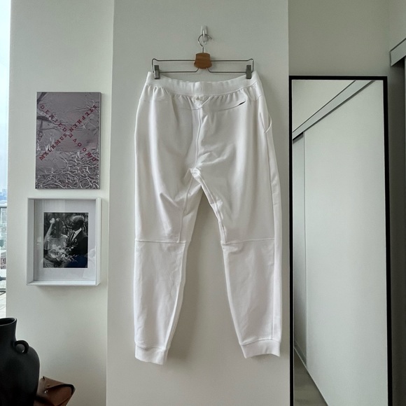 Lululemon Team Canada City Sweat Jogger - Picture 3 of 7